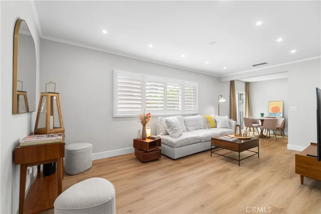 1809 Phelan Lane, Redondo Beach, California 90278 home-pic-1